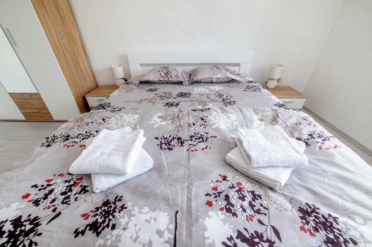 Apartments Nada Tribalj Eksteriør billede
